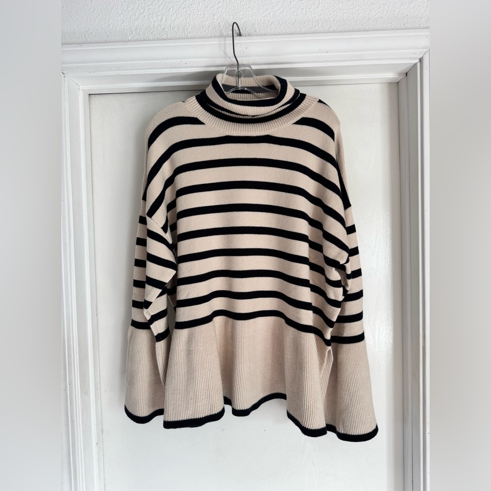 NWOT Neutral Ground Sweater